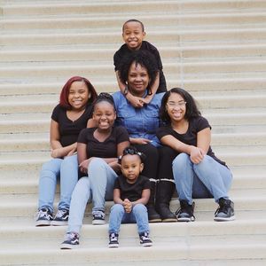 Meet your Posher, Wendy